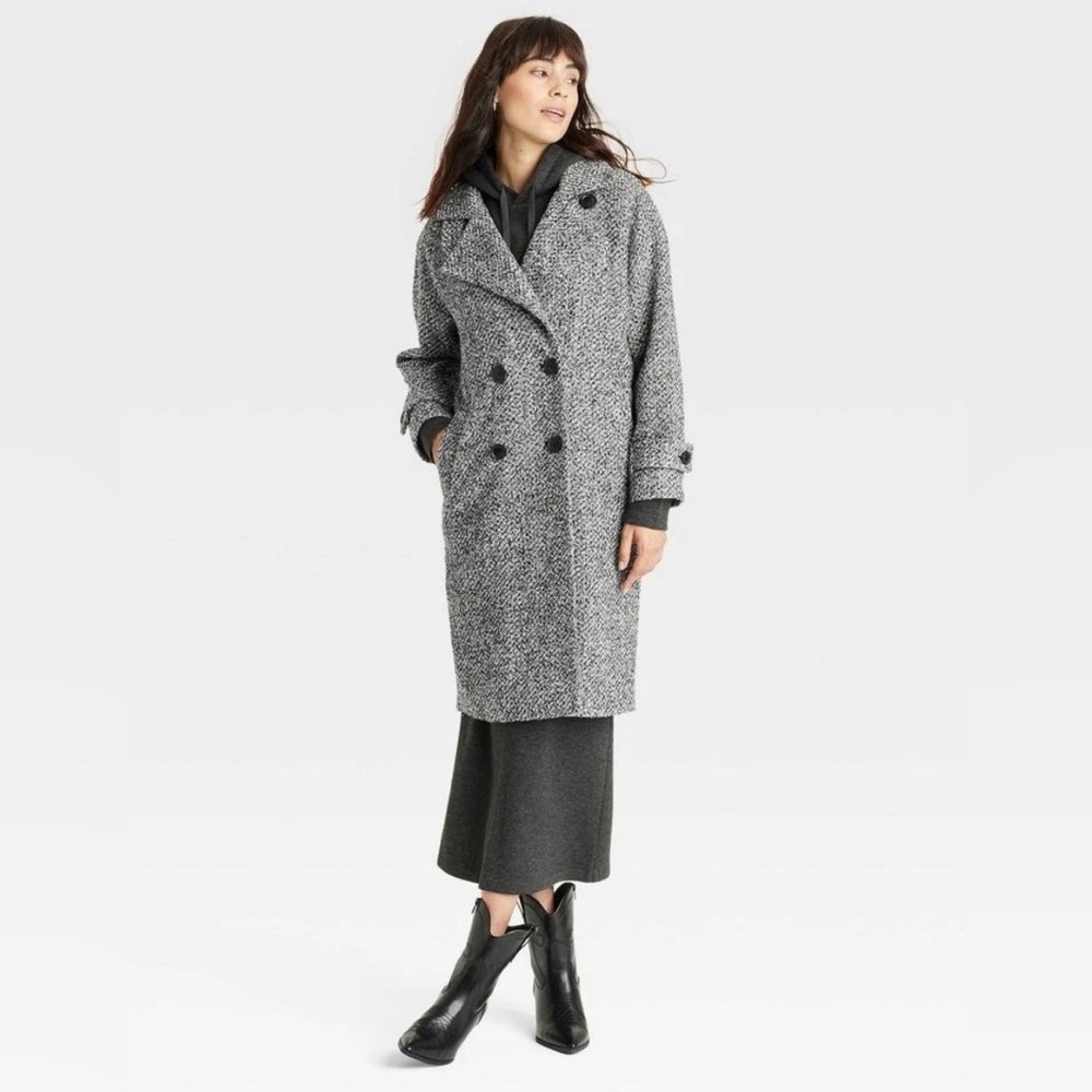 Universal Thread Women's Double Breasted Cocoon Overcoat NEW WITHOUT TAG Medium